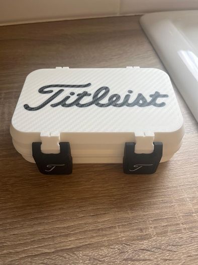 Titleist golf ball holder