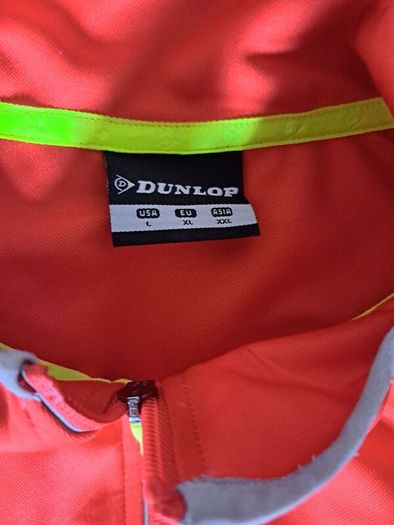 Brand New dunlop red zip up mens acket (XL)