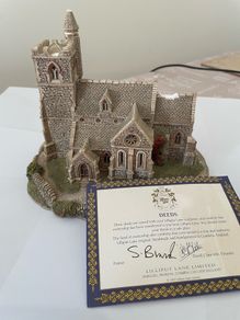 Lilliput Lane St Lawrence Church