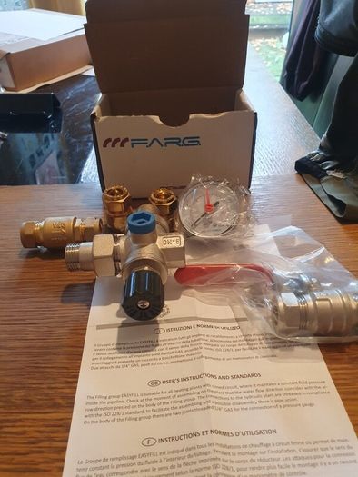 Central heating auto filler
