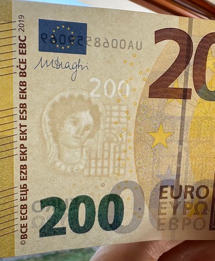 200 Euro