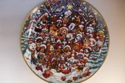 SALE!  Franklin Mint SANTA PAWS Limited Edition Christmas Plate with Dogs and some Cats