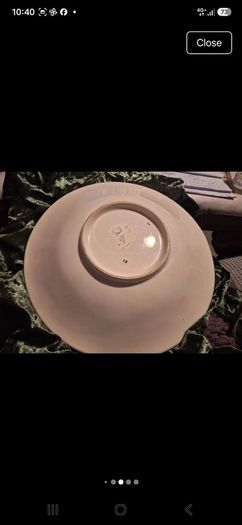 Large Serving dish /2 smaller ones