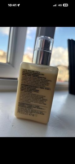 Clinique dramatically different moisturising lotion