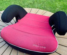 Booster - Car Seat 22-36 kg (Free)