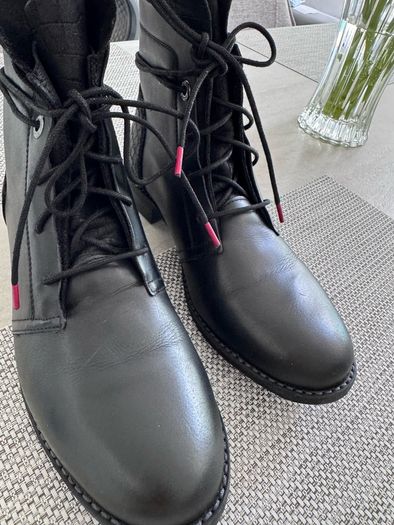 boots