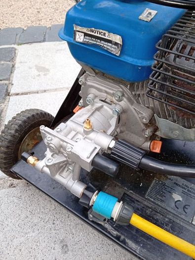 petrol power with brand new pump & lance