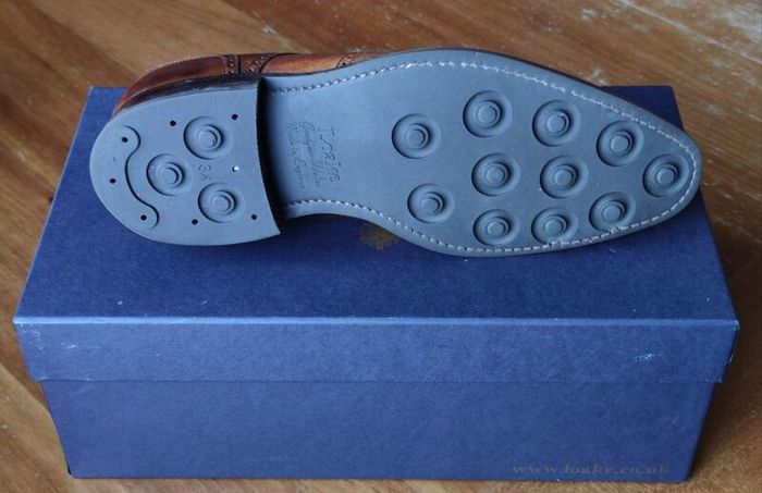 Loake Eden brown size 6 / 40