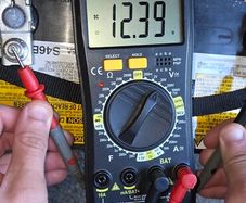 Lexus is300h 12V start battery