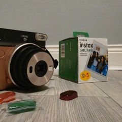FujiFlim Instax SQ 6 Bundle