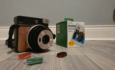 FujiFlim Instax SQ 6 Bundle