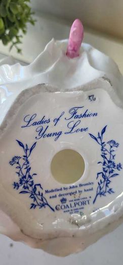 Coalport Fine Bone China - Ladies of Fashion  Collection 'Young Love' - 1980's