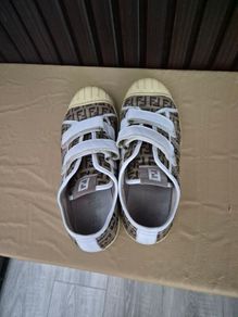 Vintage fendi sneakers