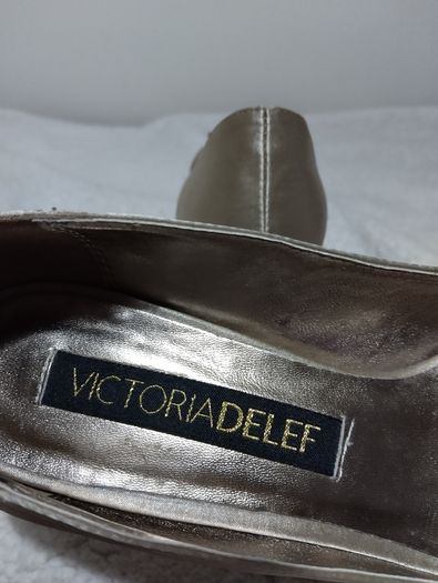 Stunning Victoria Delef Occasion Shoes
