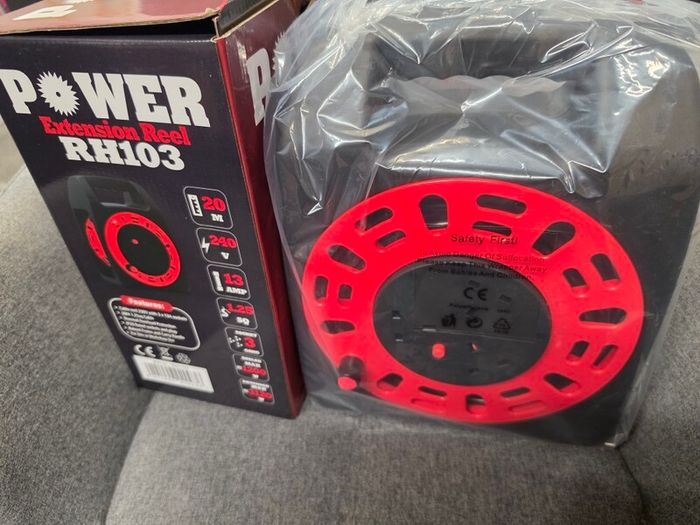 POWER RH103 20m Extension Cable Reel Brand New