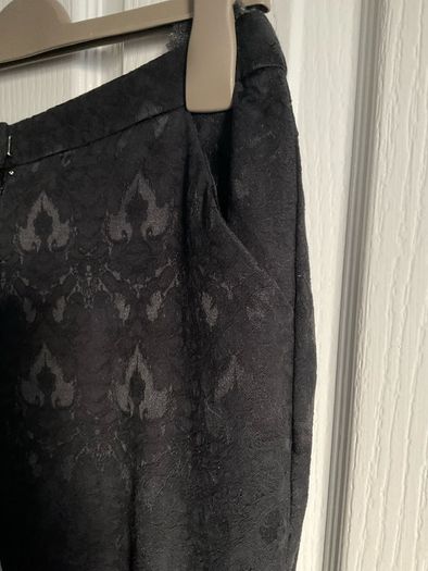 New Look Petite Black Jacquard Ankle-Zip Trousers