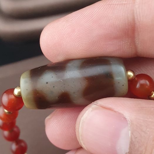 Vintage Treasure Vase Pattern Agate & Carnelian Beads Necklace