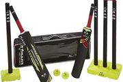 Crazy Cricket Set | Junior Kids Set | 1 x Size 3 Bat and 1 x Size 5 Bat | Kwik Cricket Style Set for the Backyard, Beach or Park | Suitable for approximate ages 8-13 years