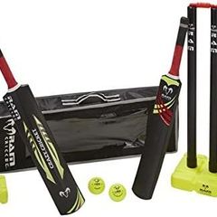 Crazy Cricket Set | Junior Kids Set | 1 x Size 3 Bat and 1 x Size 5 Bat | Kwik Cricket Style Set for the Backyard, Beach or Park | Suitable for approximate ages 8-13 years