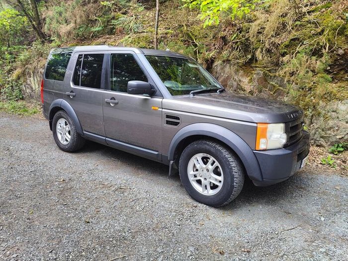 Land Rover Discovery 2006. taxed !