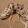Converse High Tops Size 4 Image 2
