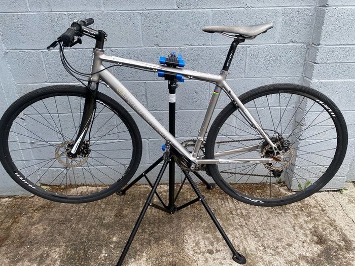 Boardman Hybrid bike .
