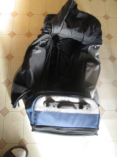 suit case