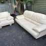 cream leather suite Image 4