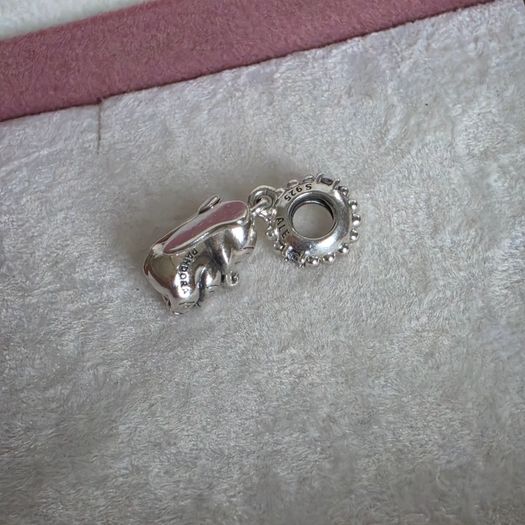 Pandora x Disney Dumbo dangle charm very good condition