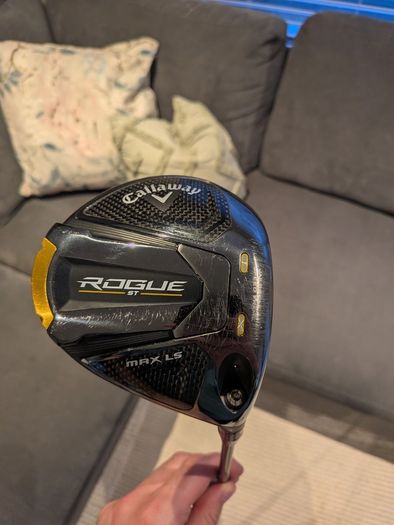 Callaway Rogue ST - Max LS    XStiff