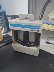Shimano Flat Pedals