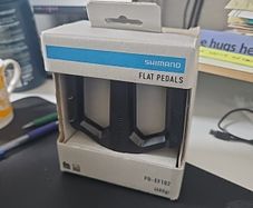 Shimano Flat Pedals