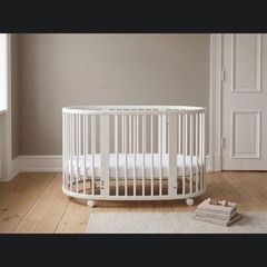 Stokke sleepi v2 cot
