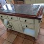 Kitchen Island Image 3