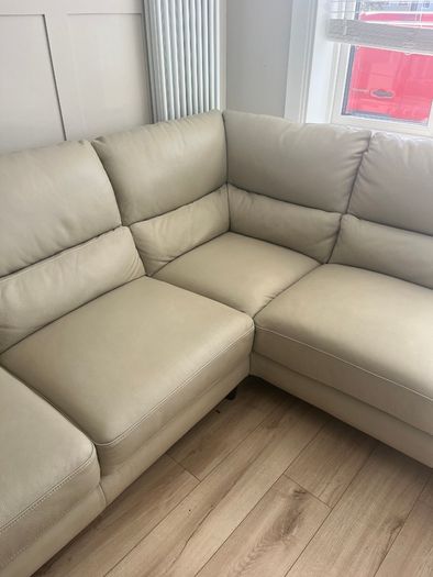Leather corner sofa
