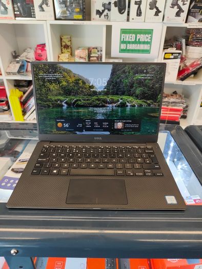 Dell XPS 13 9343 13.3" i5-5300U 2.3GHz 8GB 256GB SSD Windows 11 Pro (Sound Not Working)