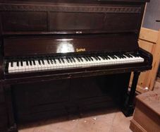 Saffoll and Martin up right piano. Good condition.
