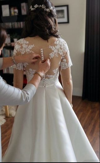Enzoani Aisling Wedding Dress (Dry cleaned and in original bag)