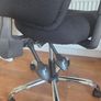 Office chair, barely used, great condition Image 7