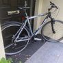 Kellys saphix hybrid Large 28 inch wheels 24 speed 21 inch frame Image 3