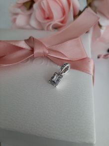 New genuine pandora charm/pendant