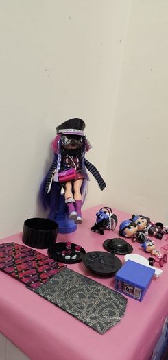 LOL Surprise! Winter Disco Bigger Surprise OMG Fashion Doll Exclusive