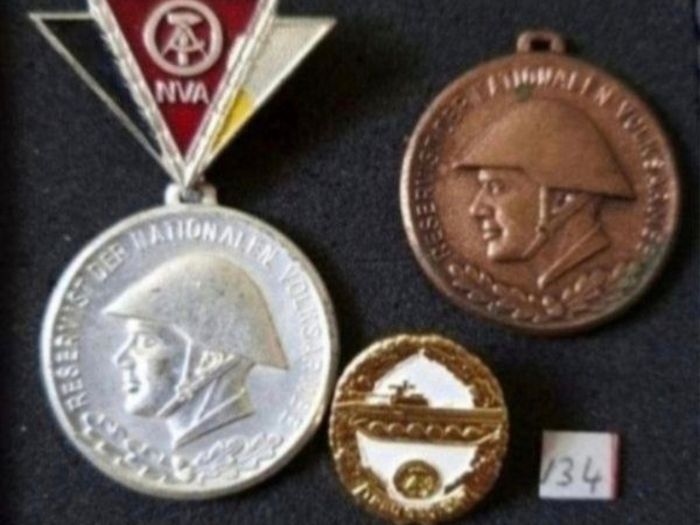 East German, Ddr, Medal /badge, Military Medal, Nva, Stasi ,,, (134)