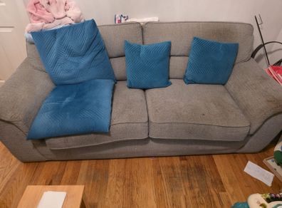 3 + 2 seater couches