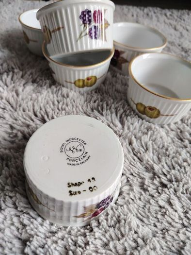 Vintage Royal Worcester Evesham ramekins