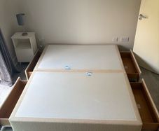King size Divan Bedframe with 4 sturdy drawers