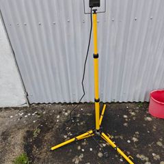 500w site light