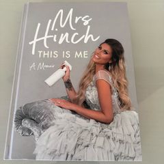 Mrs Hinch This is me autobiography hardback