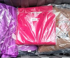 Quantity of used clothes.