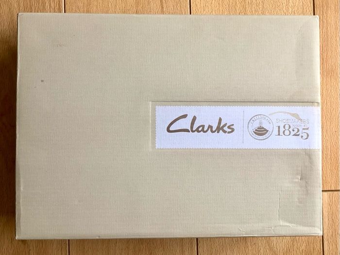 Clarks Women's Perez Glitter Fashion Sandals Size 4